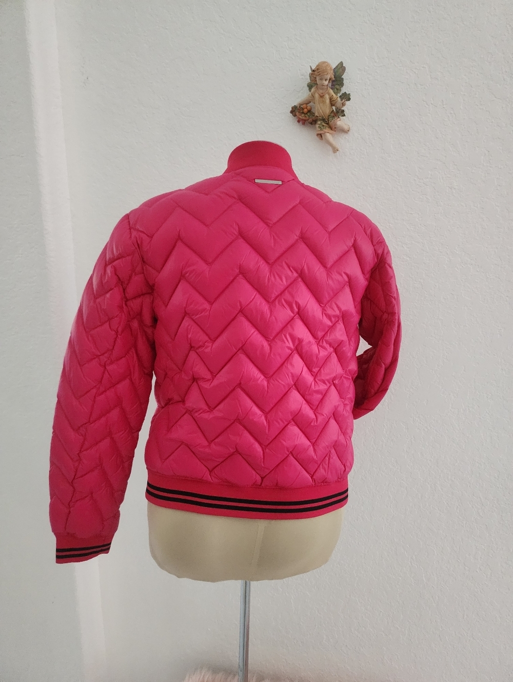 ARMANI EXCHANGE | Fuchsia Quilted Bomber Jacket - Women - Picture 8 of 12